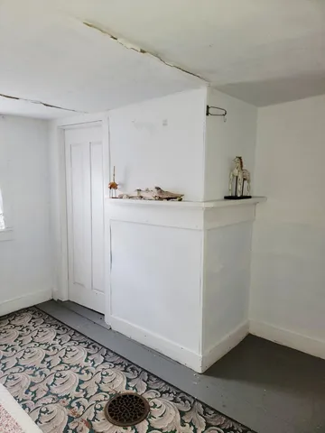 $274,900 | 563 East Side Road, Hancock, ME 04640