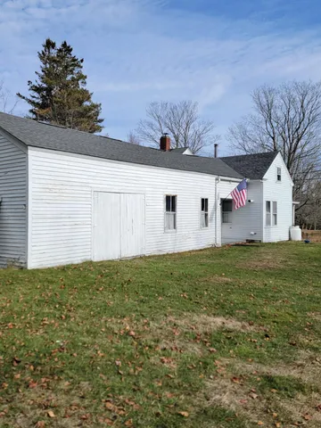 $274,900 | 563 East Side Road, Hancock, ME 04640