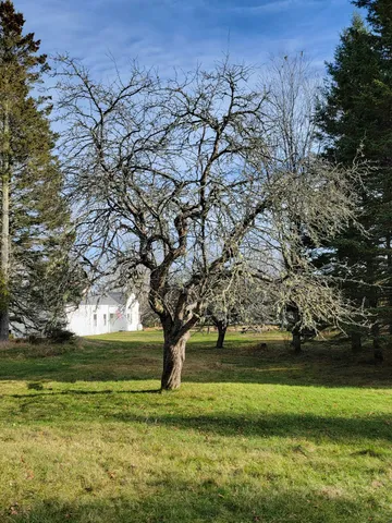 $274,900 | 563 East Side Road, Hancock, ME 04640