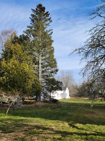 $274,900 | 563 East Side Road, Hancock, ME 04640