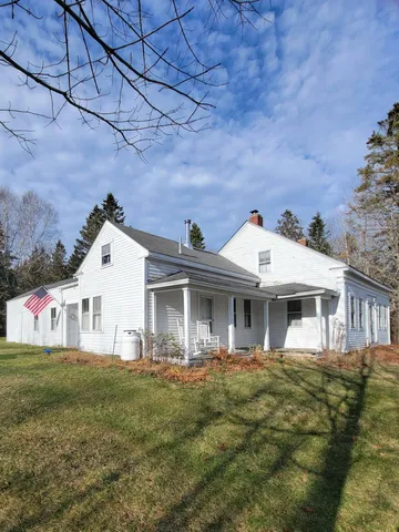 $274,900 | 563 East Side Road, Hancock, ME 04640