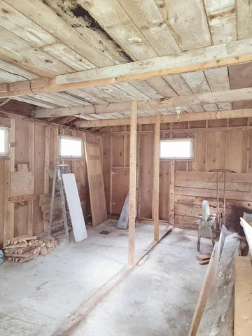 $274,900 | 563 East Side Road, Hancock, ME 04640