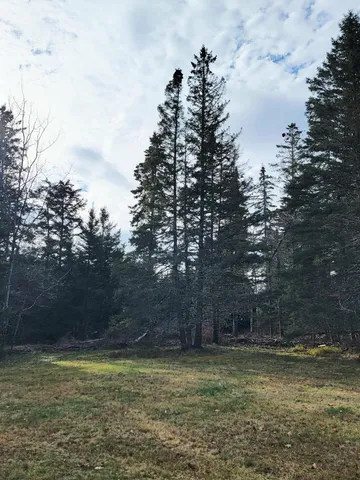 $274,900 | 563 East Side Road, Hancock, ME 04640