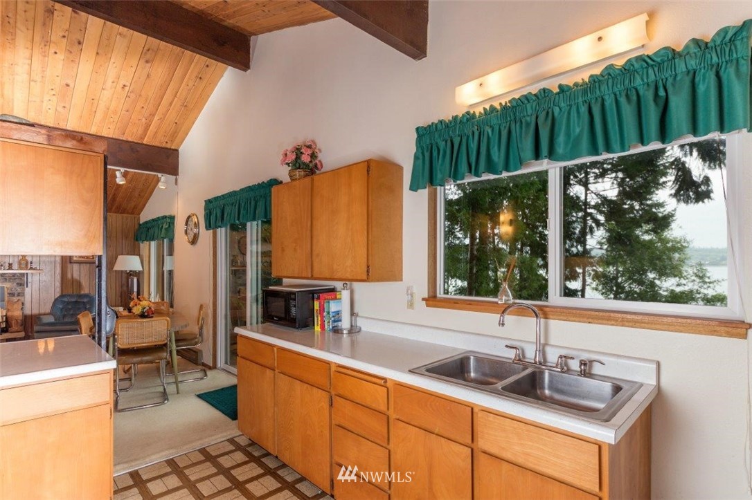 951 South Point Road Port Ludlow, WA 98365 - Photo 18 of 24 Gallery Image 18
