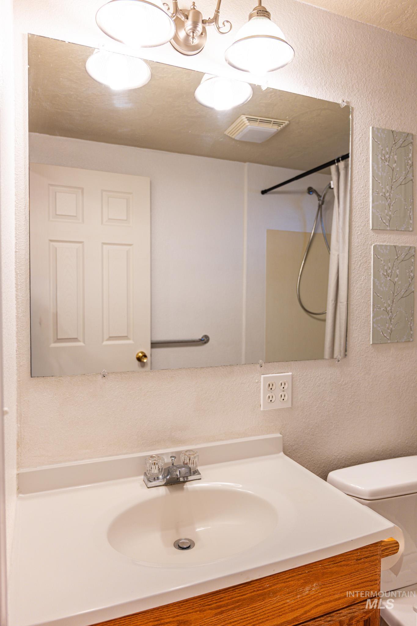 759 Northwest 8th Street, Unit 19 Ontario, OR 97914 - Photo 23 of 38