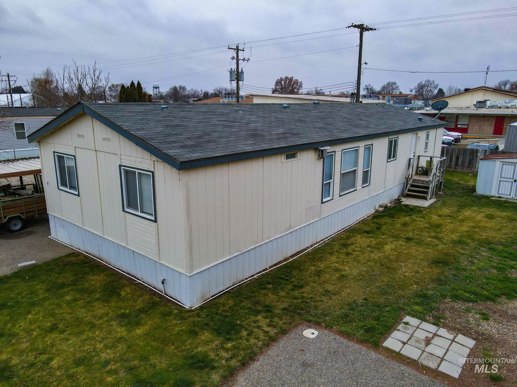 759 Northwest 8th Street, Unit 19 Ontario, OR 97914 - Photo 3 of 38