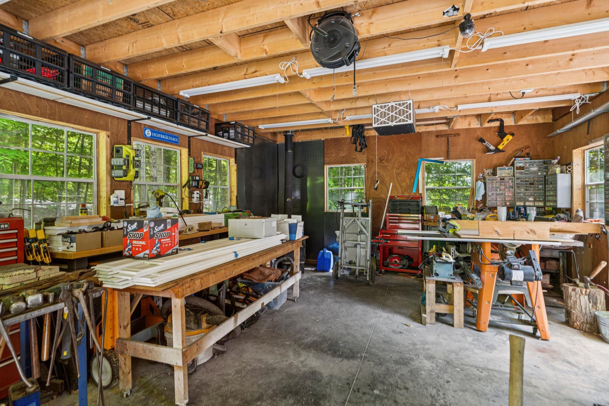 408 Morgan Road Hartford, VT 05059 - Photo 8 of 50
