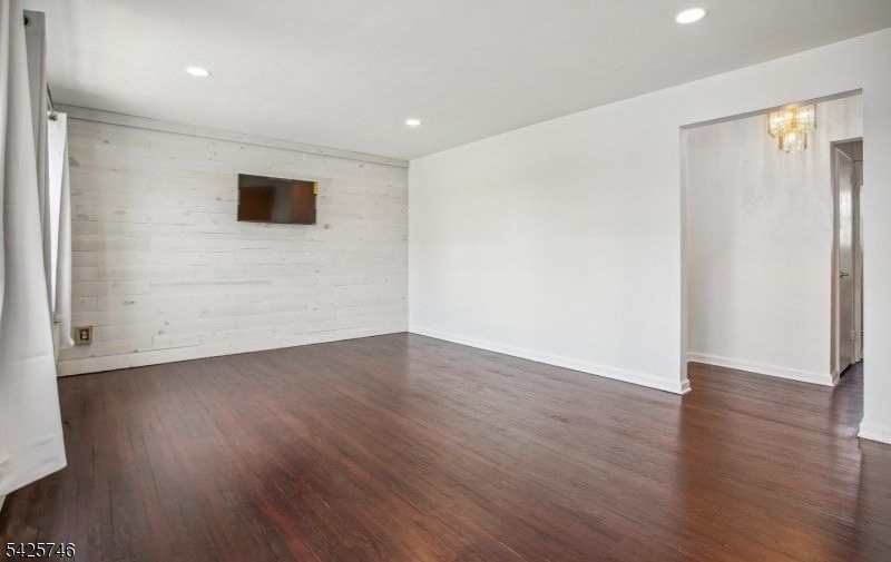 604 Chestnut Street Union, NJ 07083 - Photo 4 of 12