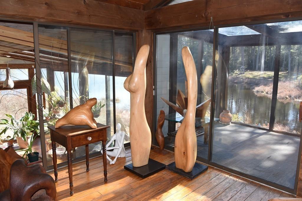 711 Wendell Road Shutesbury, MA 01072 - Photo 10 of 29 Gallery Image 10