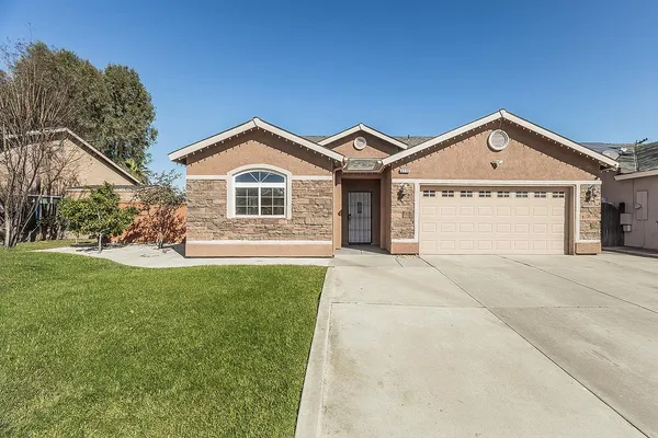 $439,000 | 3770 West Princeton Avenue, Fresno, CA 93722