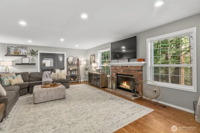 $1,349,000 | 13207 47th Place West, Mukilteo, WA 98275