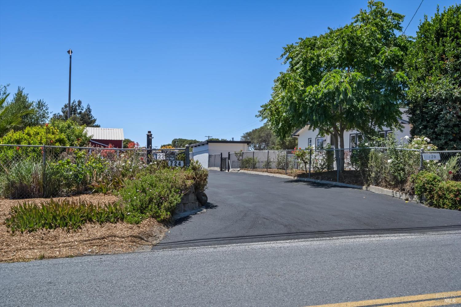 720-724 Liberty Road Petaluma, CA 94952 - Photo 39 of 50