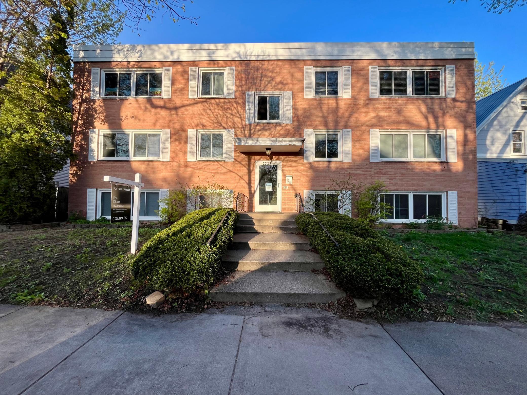 3237 South 15th Avenue, Unit 34 Minneapolis, MN 55407 - Photo 1 of 24