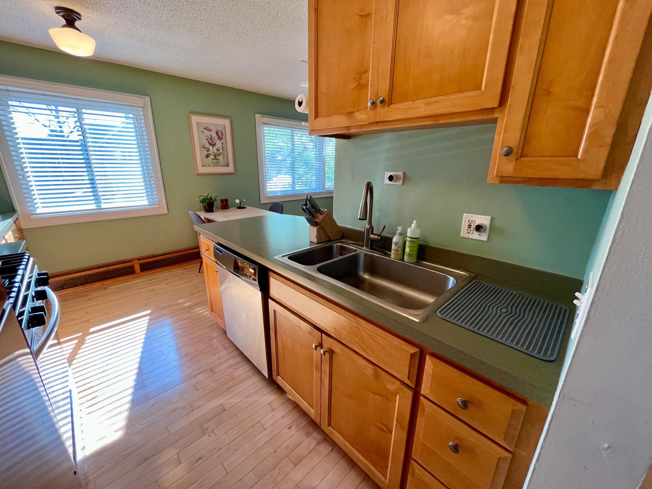 3237 South 15th Avenue, Unit 34 Minneapolis, MN 55407 - Photo 8 of 24