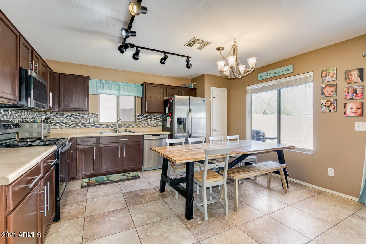 43990 West Magnolia Road Maricopa, AZ 85138 - Photo 13 of 29 13-Magnolia