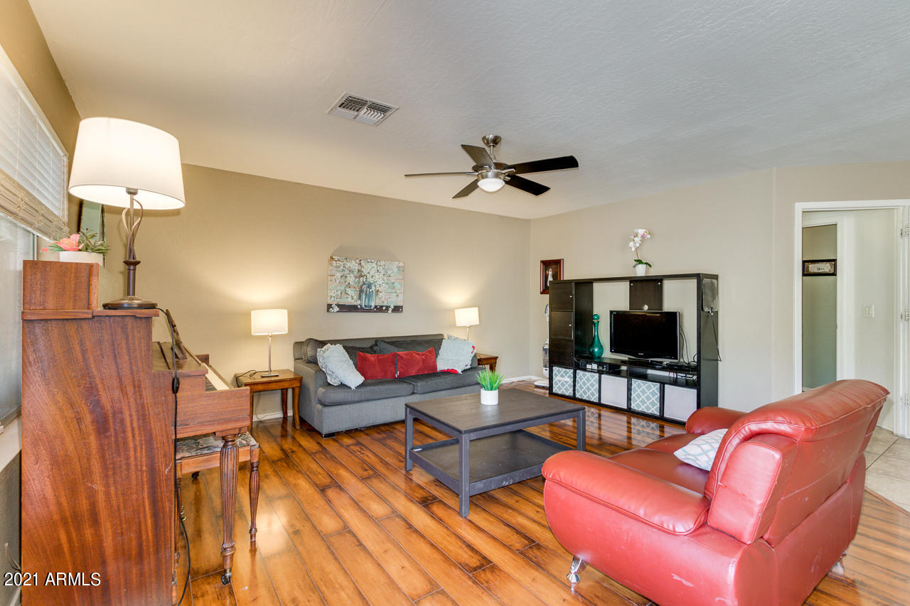 43990 West Magnolia Road Maricopa, AZ 85138 - Photo 7 of 29 07-Magnolia