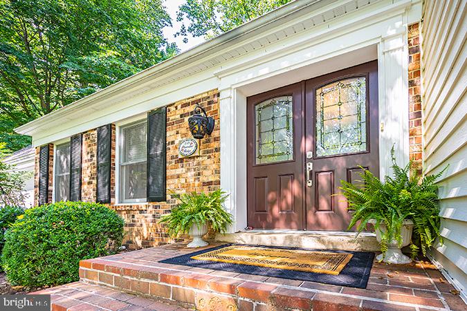 5131 Pheasant Ridge Road Fairfax, VA 22030 - Photo 11 of 61 Gallery Image 11