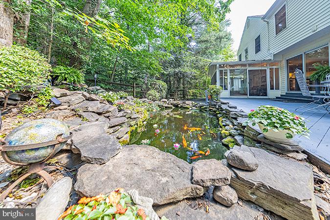 5131 Pheasant Ridge Road Fairfax, VA 22030 - Photo 12 of 61 Gallery Image 12