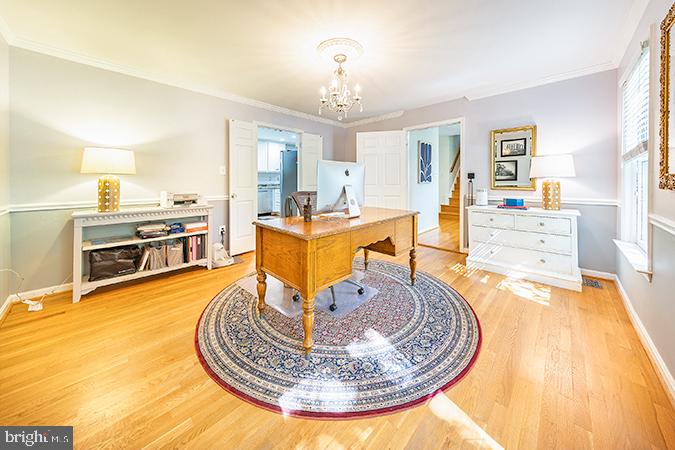 5131 Pheasant Ridge Road Fairfax, VA 22030 - Photo 28 of 61 Gallery Image 28