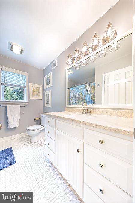 5131 Pheasant Ridge Road Fairfax, VA 22030 - Photo 35 of 61 Gallery Image 35