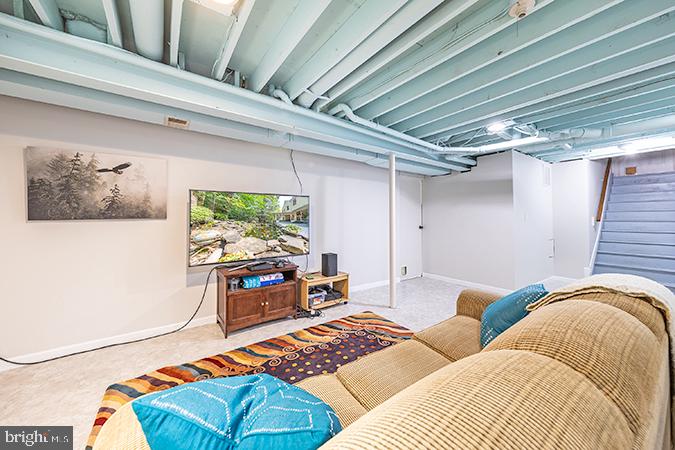5131 Pheasant Ridge Road Fairfax, VA 22030 - Photo 47 of 61 Gallery Image 47