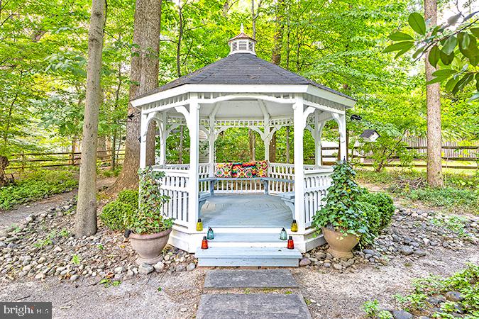 5131 Pheasant Ridge Road Fairfax, VA 22030 - Photo 57 of 61 Gallery Image 57