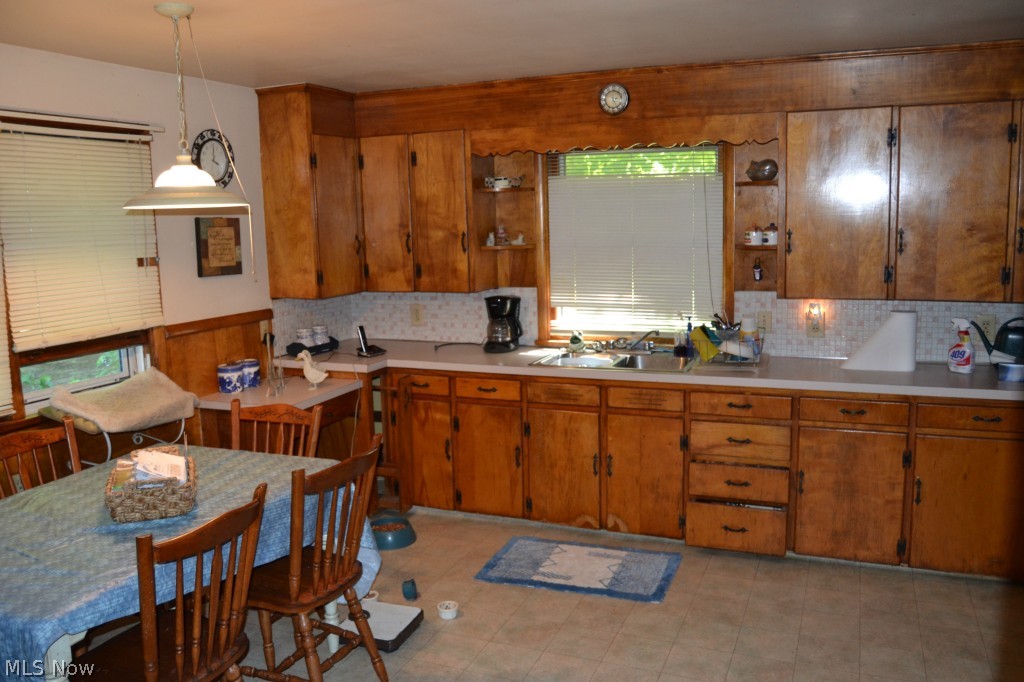 2054 Copley Road Akron, OH 44320 - Photo 6 of 19