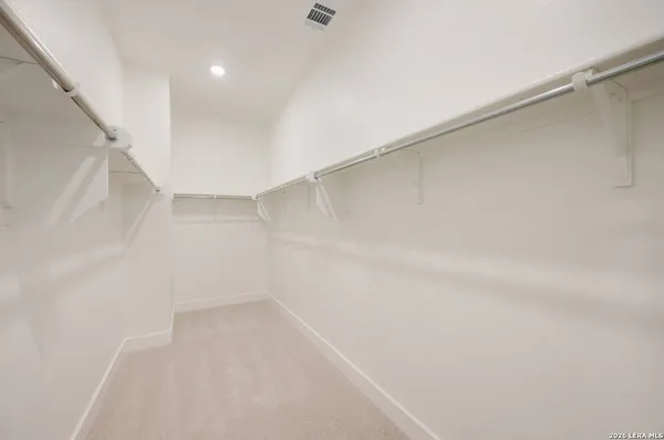 $563,542 | 152 Lacey Oak, Castroville, TX 78009