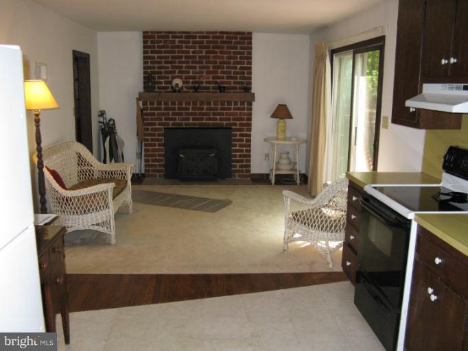 159 Leppo Road Westminster, MD 21158 - Photo 14 of 30 Family Room