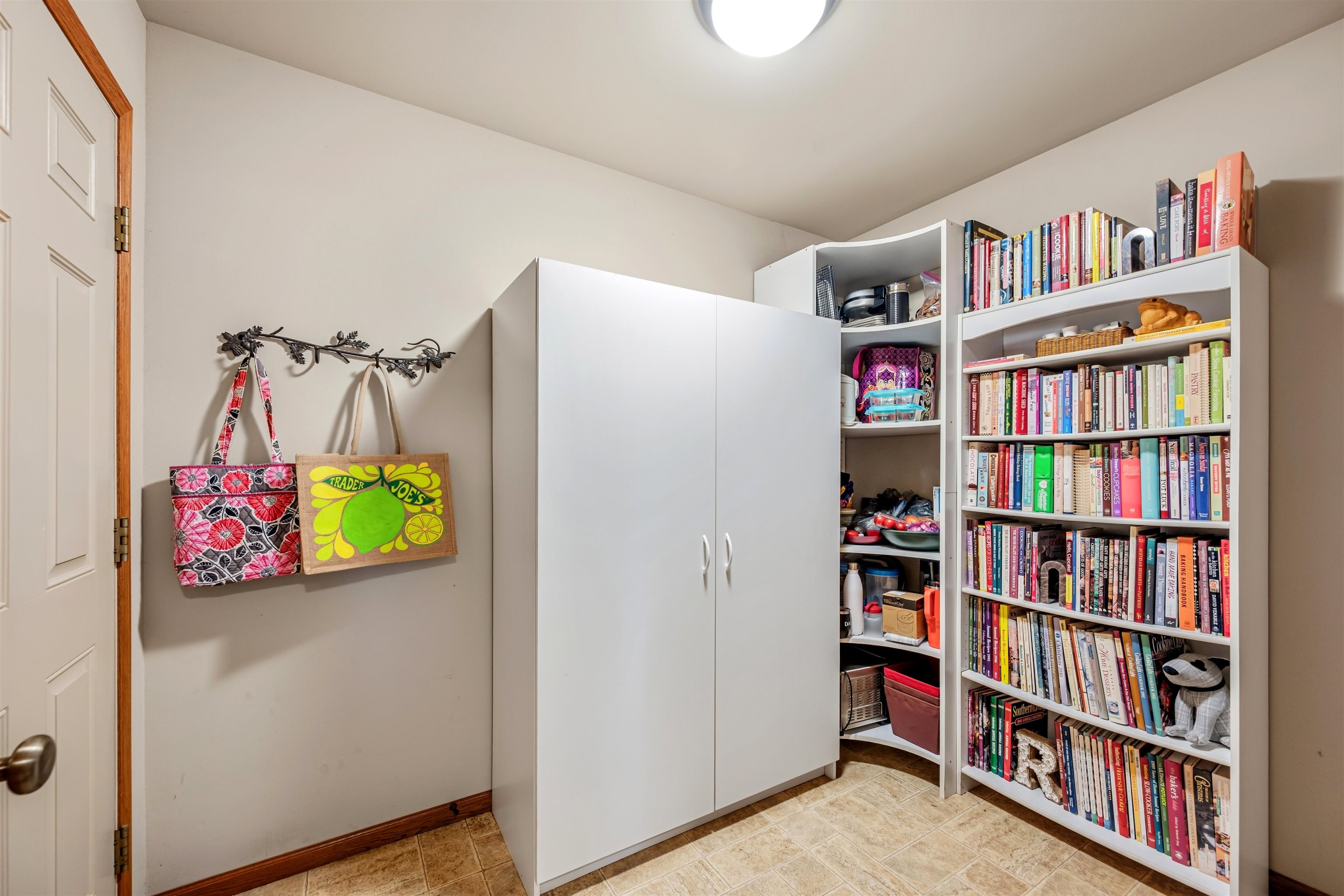 2638 Sweet Sparrow Place Sun Prairie, WI 53590 - Photo 22 of 96