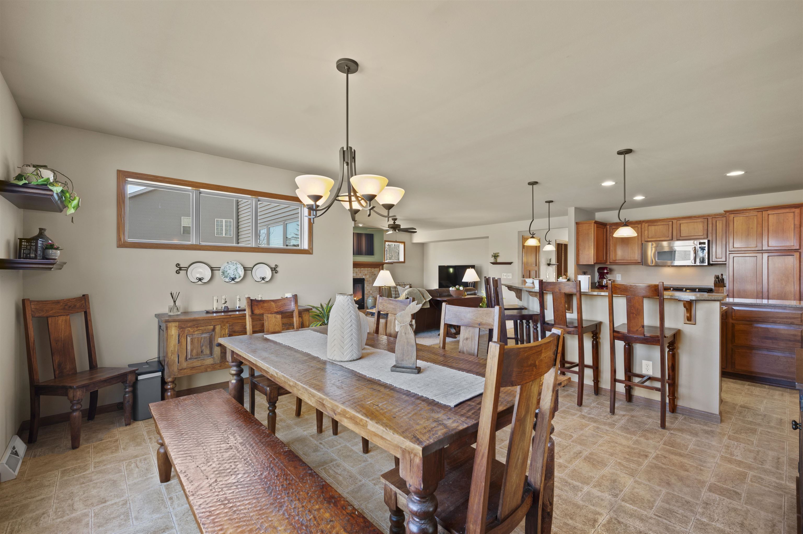 2638 Sweet Sparrow Place Sun Prairie, WI 53590 - Photo 28 of 96