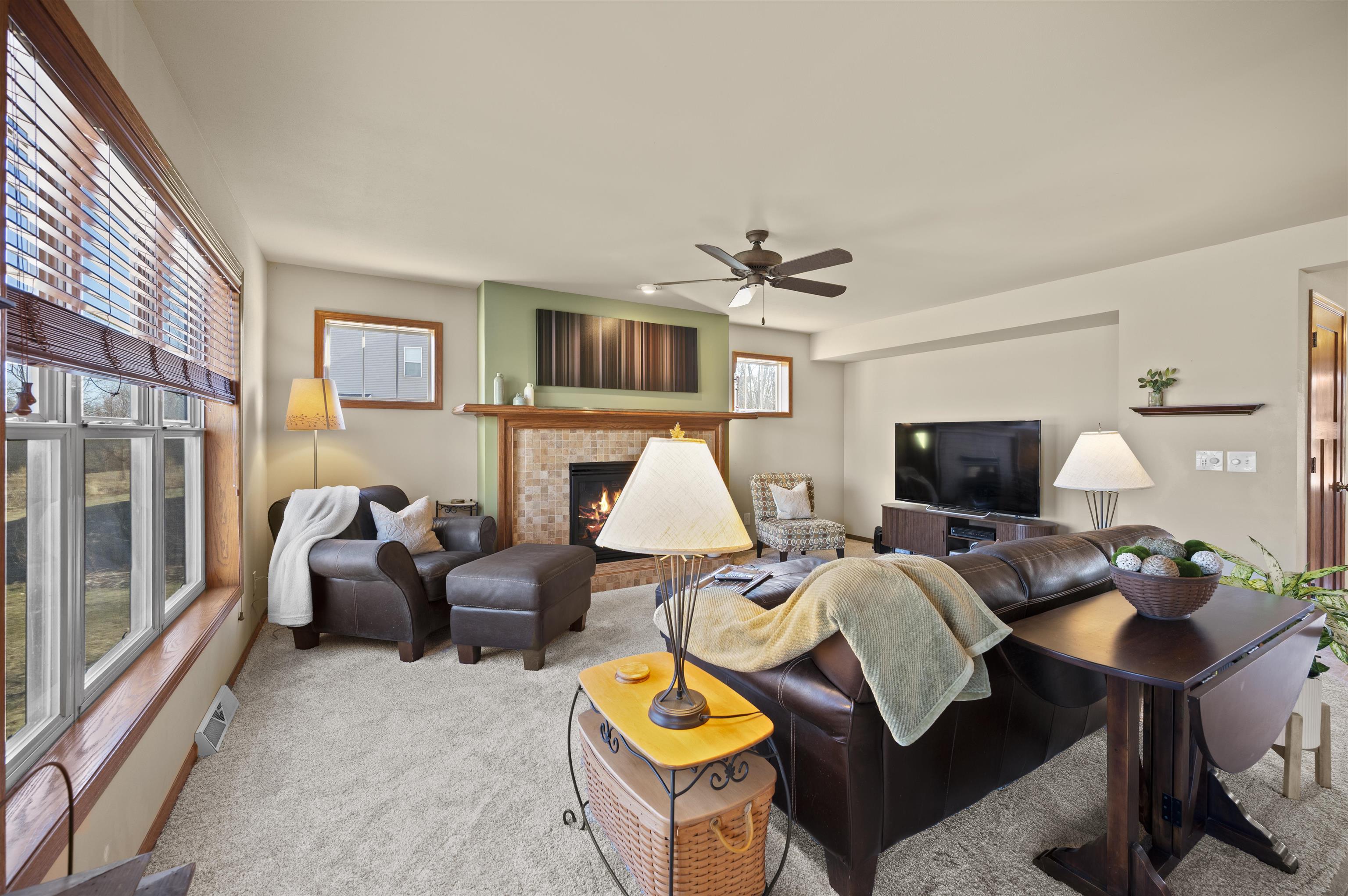 2638 Sweet Sparrow Place Sun Prairie, WI 53590 - Photo 34 of 96