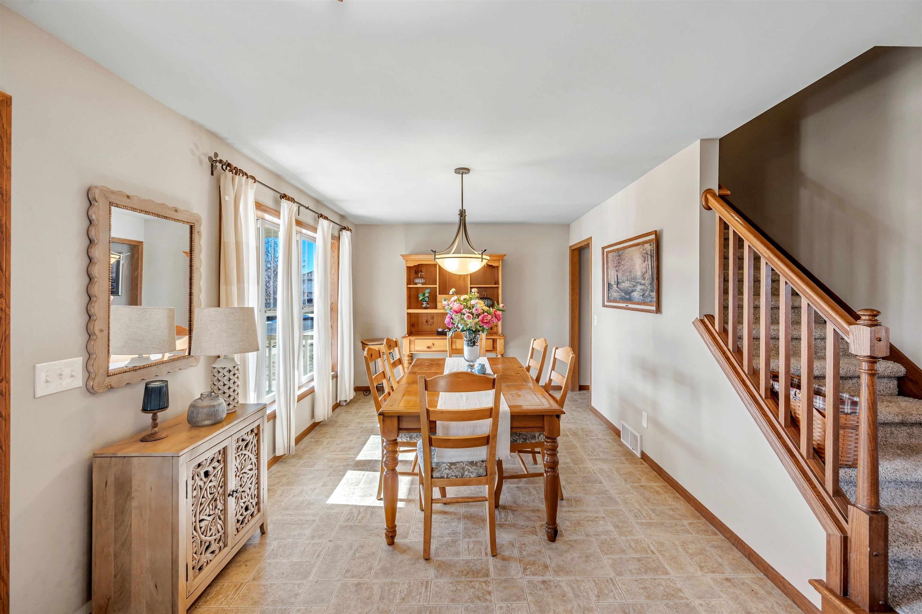 2638 Sweet Sparrow Place Sun Prairie, WI 53590 - Photo 6 of 96