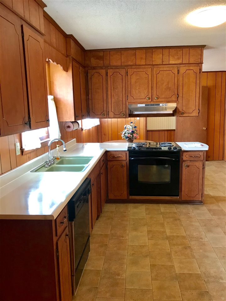 5686 Reidville Road Moore, SC 29369 - Photo 8 of 16 Gallery Image 8