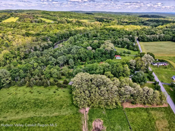 $199,900 | 360 Stone Bridge Rd Extension, East Durham, NY 12423