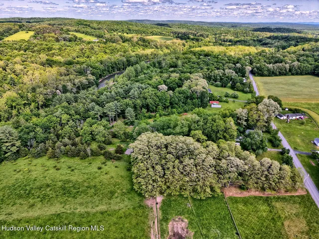 $199,900 | 360 Stone Bridge Rd Extension, East Durham, NY 12423