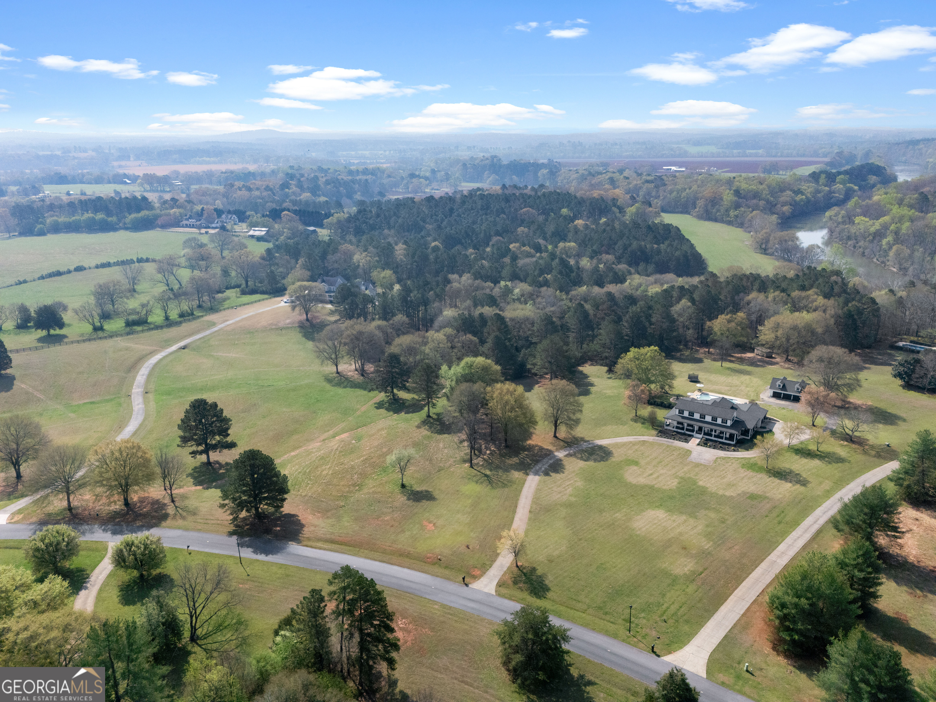 39 Shoals Ferry Road Rome, GA 30161 - Photo 3 of 38