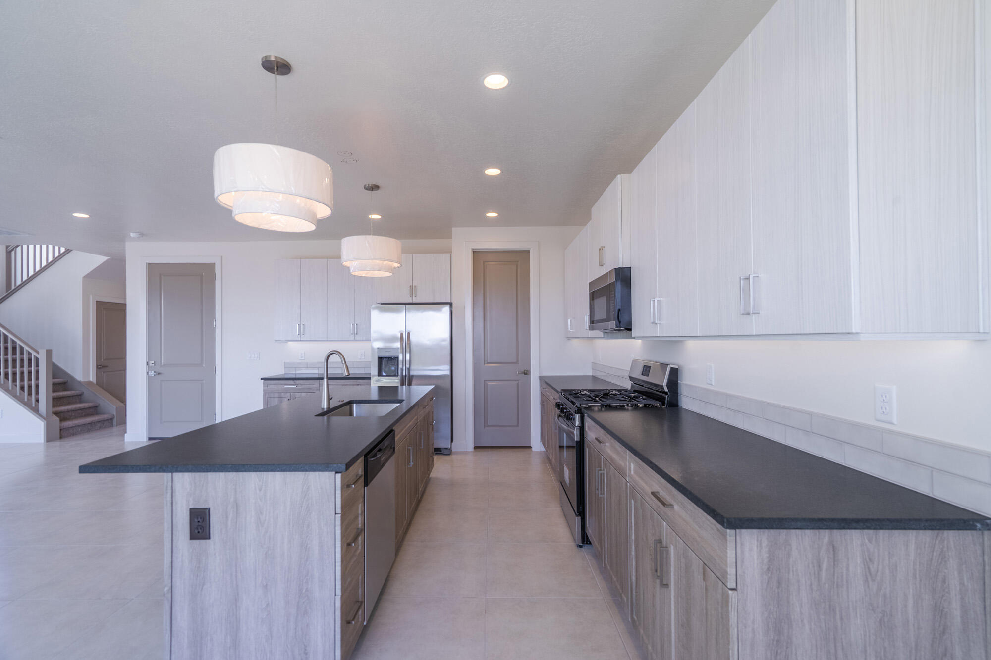 2936 West 570 North Hurricane, UT 84737 - Photo 23 of 82 Kitchen