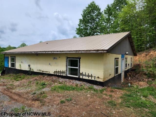 4679 Georgetown Road Horner, WV 26372 - Photo 4 of 50 Gallery Image 4