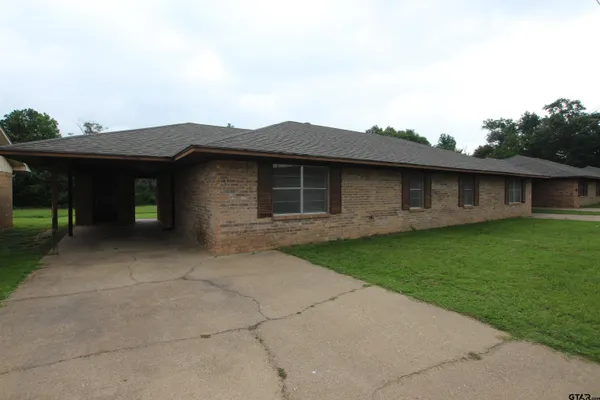 $1,025 | 12414 Cimmarron Drive, Tyler, TX 75709