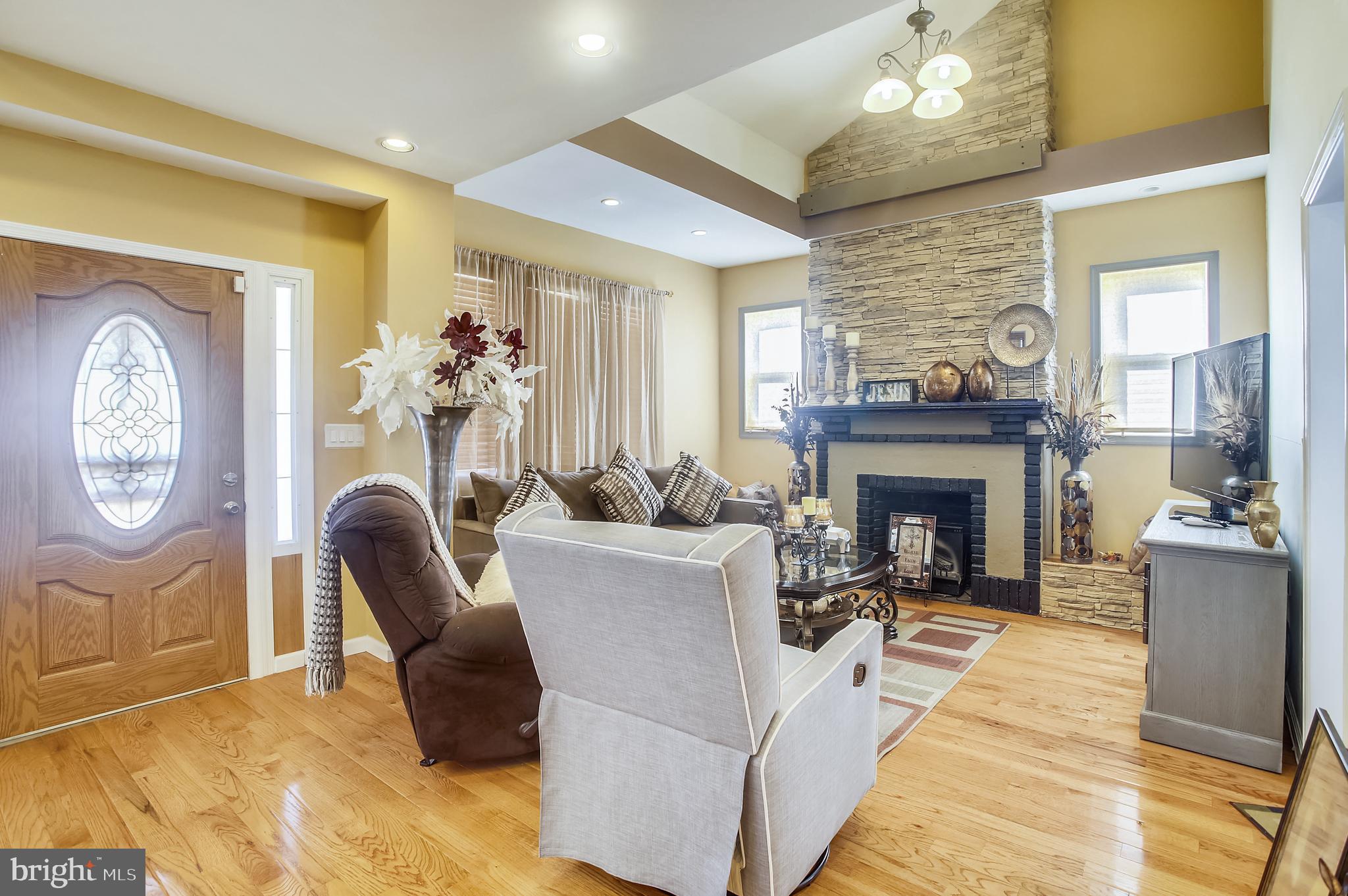 2804 Allendale Road Baltimore, MD 21216 - Photo 4 of 29
