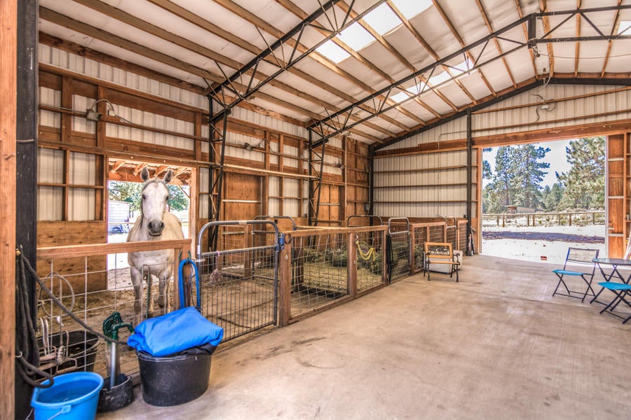 21295 Back Alley Road Bend, OR 97702 - Photo 52 of 83 Back Alley Rd 21295 Web (60 of 86)