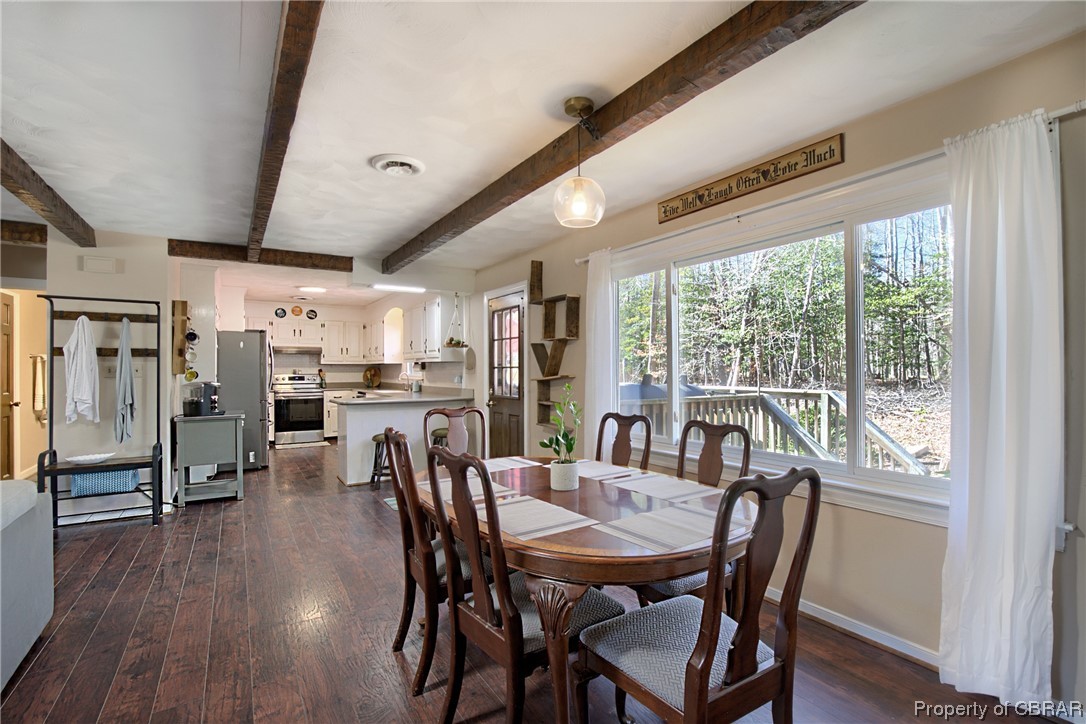 7670 Roaring Springs Road Gloucester, VA 23061 - Photo 8 of 31 Gallery Image 8