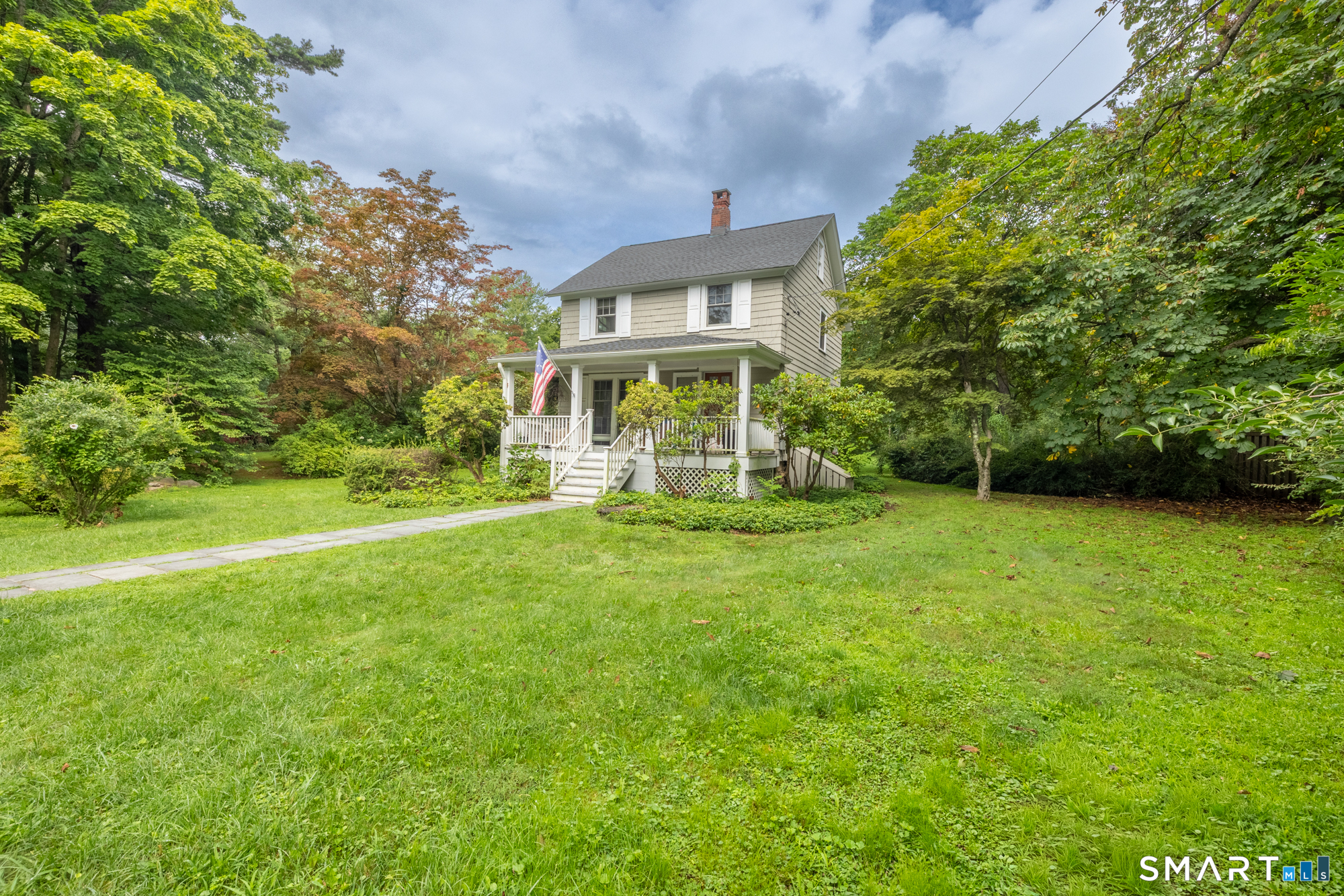 12 Olmstead Lane Ridgefield, CT 06877 - Photo 28 of 37 Gallery Image 28