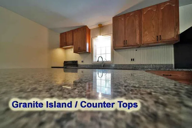 $164,500 | 301 Foxcroft Road, Houlton, ME 04730