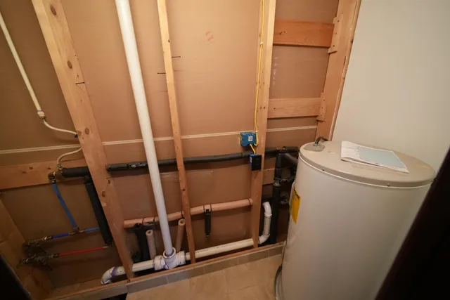 $164,500 | 301 Foxcroft Road, Houlton, ME 04730