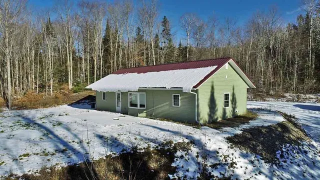 $164,500 | 301 Foxcroft Road, Houlton, ME 04730