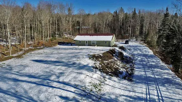 $164,500 | 301 Foxcroft Road, Houlton, ME 04730
