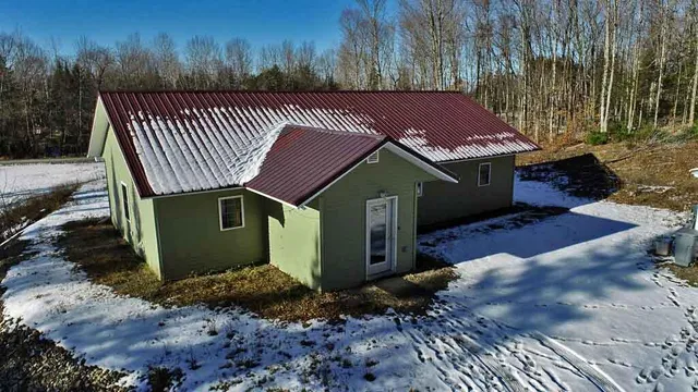 $164,500 | 301 Foxcroft Road, Houlton, ME 04730