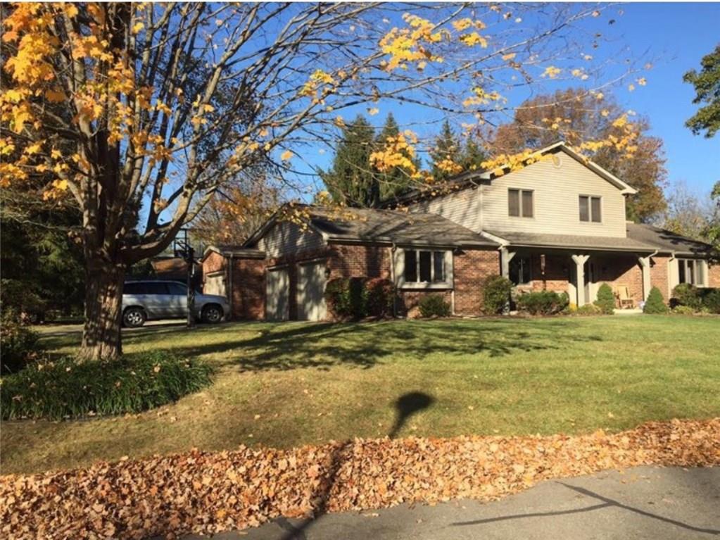 682 Ridgeview Lane Columbus, IN 47201 - Photo 2 of 18 Gallery Image 2